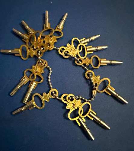 Vintage clock winding - vintage, keys
