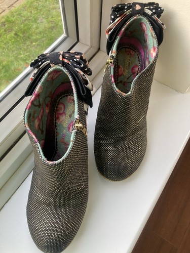 Beautiful irregular choice - irregular,