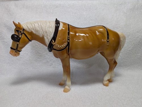Breyer noddy warehouse find - breyer,