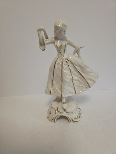 Goebel figurine lady - figurine,