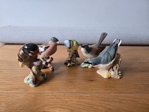 Beswick bird figurines set - figurines, of