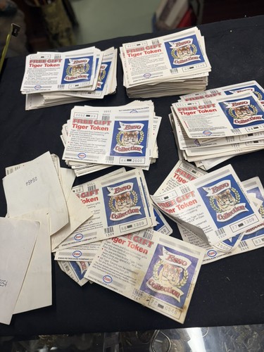 Esso tiger tokens collection - esso,