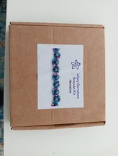 The Bead Shop Wavy Gemstone