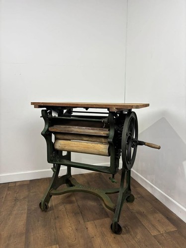 Vintage anglian cast - vintage,