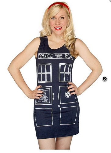 Doctor who tardis - doctor, tank