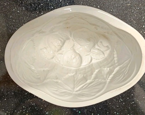 Antique victorian white - antique,