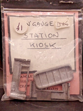 N Gauge Diecast Station Kiosk (K132)