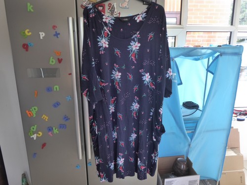 Yours navy flower - , pattern