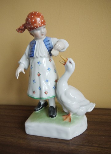 Herend girl feeding goose - , "girl