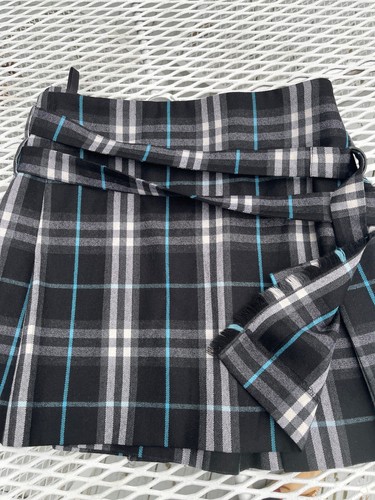 Burberry nova check pleated