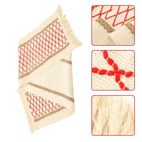 Table runner with tassel - runner,