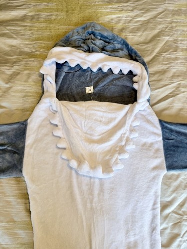 Shark wearable soft blanket - wearable,