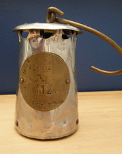 ECCLES TYPE  GR6S MINERS PIT LAMP  OUTER TOP SECTION   DAMAGED  KELLINGLEY