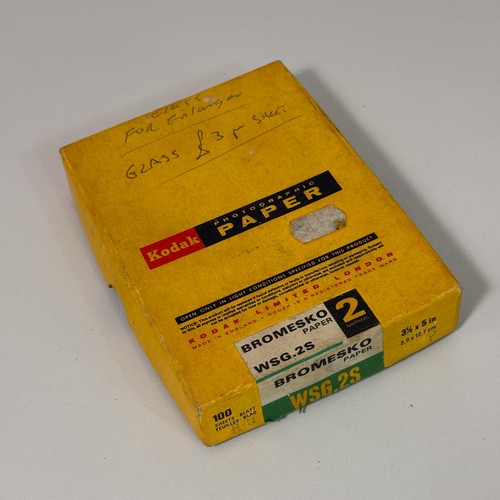 Vintage kodak bromesko - bromesko, paper