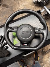 FLAT BOTTOM STEERING WHEEL