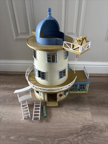 Sylvanian families field view - sylvanian,