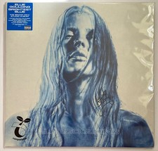 ELLIE GOULDING HAND SIGNED