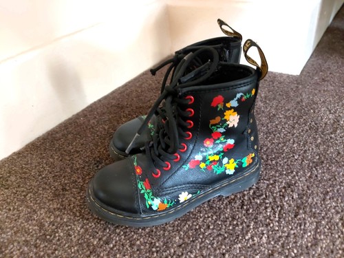 Martens kids black floral - martens,
