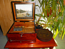 Excellent Polyphonic Music Box