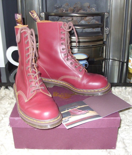 Martens 1490 boots - dr,
