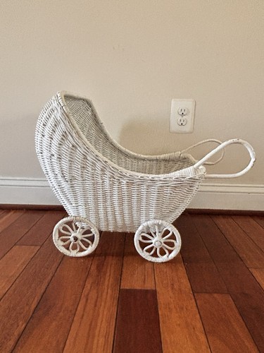 Vintage white wicker rattan - wicker,