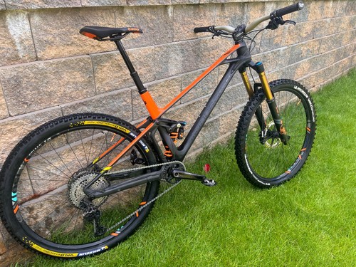 Mondraker foxy carbon 29r - mondraker,