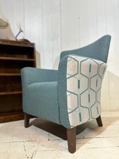 Contemporary Hotel Lounge