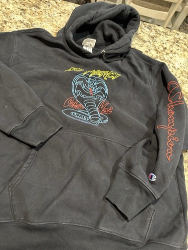 Champion cobra kai mercy - cobra,