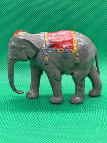 Britains mammoth circus - britains,