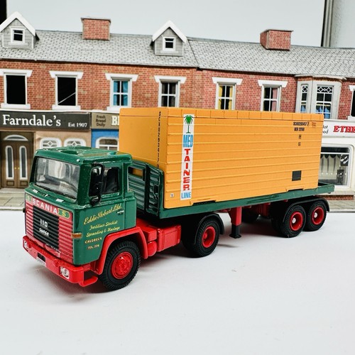 Oxford diecast code 3 - diecast,