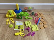 Scentos Scented Play Dough Silly Salon Barber + Dough & Lots Of Accessories