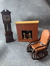 VINTAGE FISHER PRICE DOLLHOUSE