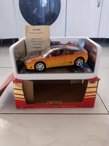 Burago scale diecast - 1/18,