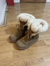 Ugg Australia 3285 Sophy Boots uk 1 EU 32 Sheepskin Fur girls boys Winter Warm