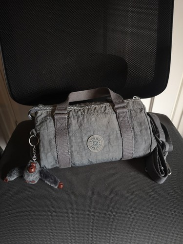 Kipling grey bag with poseable - kipling,