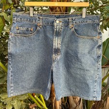 Vintage 2002 Levi’s 569