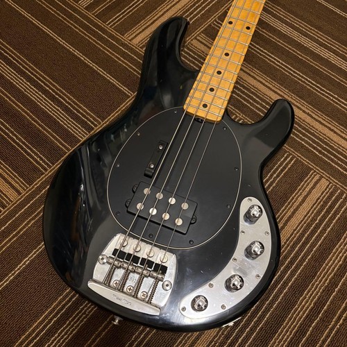 Musicman stingray made usa - made,