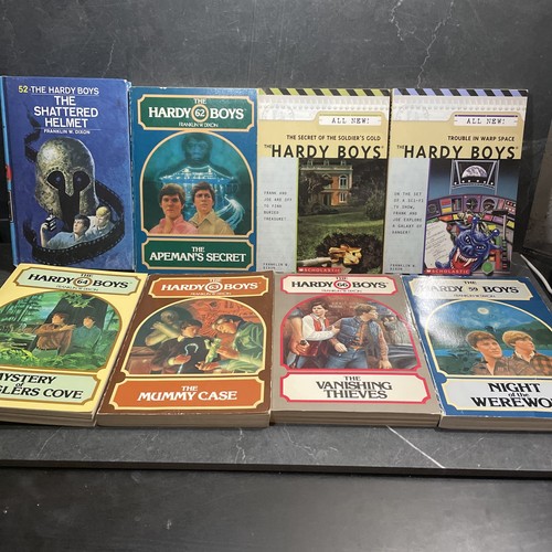 Hardy boys mixed lot 8 - mixed,
