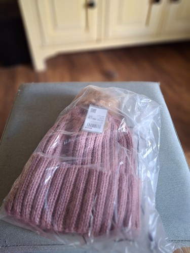 Ladies bobble hat - ladies,