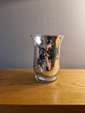 Shiny Speckle Silver Hurricane