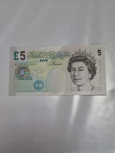 Five pound note bank - note,