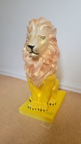 Handmade hand painted lion - handmade,