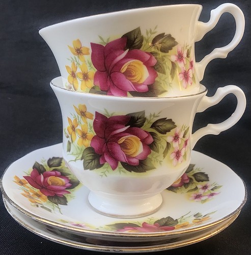 Pair vintage gainsborough - of,