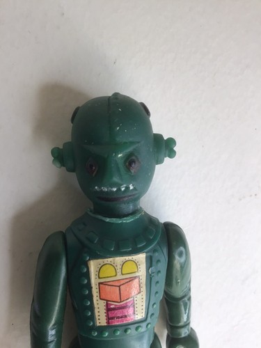 Newt starroid raiders figure - newt,