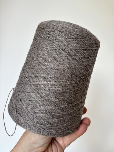 Merino lambswool cone - merino, ply