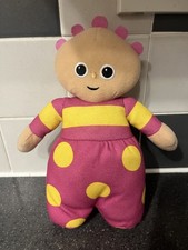 In The Night Garden Tombliboo Eee Talking Plush Figure Yellow & Pink