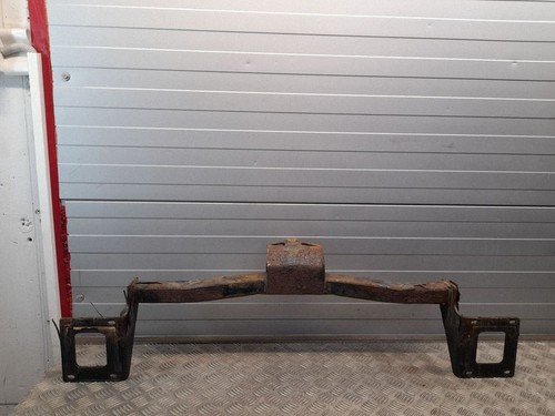 Audi 2013 tow bar - a8,
