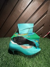 VTG Women’s Teal Peacock
