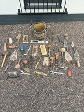 JOB LOT OF BRICKLAYING TOOLS IN STANLEY FATMAX CARRY BAG