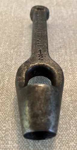 Arch hole punch gasket leather - hole,